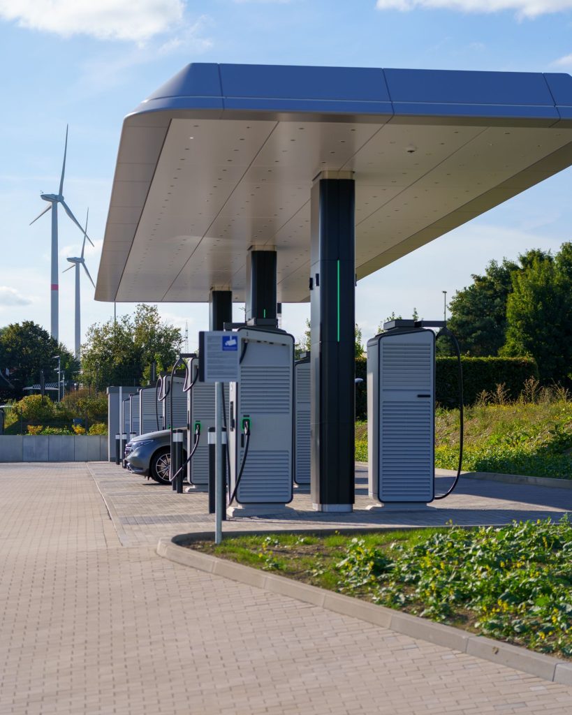 Ladeeinrichtung für Elektrofahrzeuge